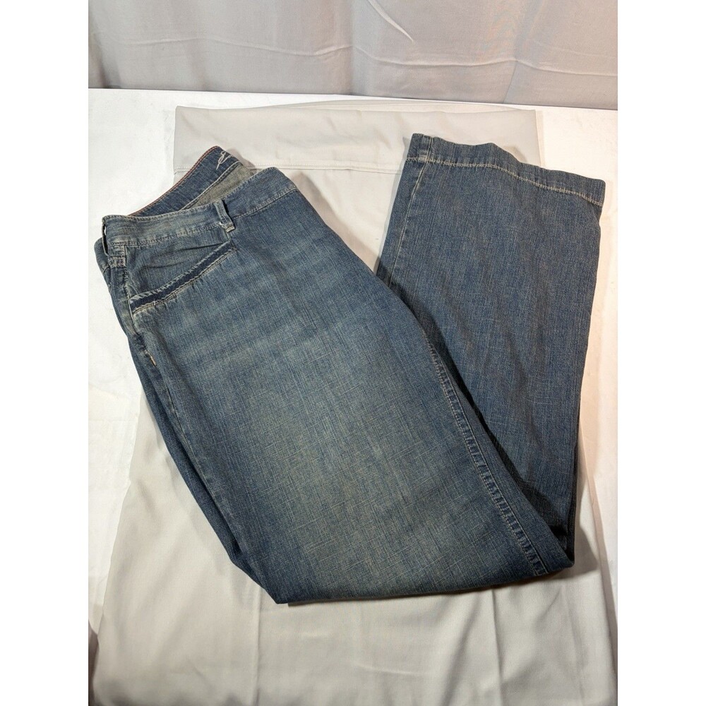 Eddie Bauer Jeans Women's Slightly  Curvy Size 12 Wide Leg Stretch Denim